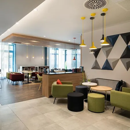 Hotel Express - By Ihg 3*