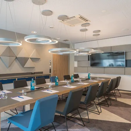 Express - By Ihg Hotel