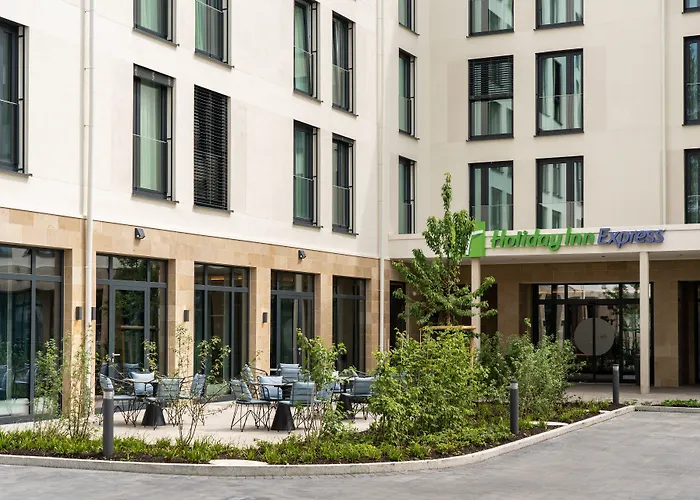Express - By Ihg